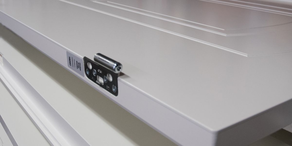 Improves resistance against resin and knot bleeding