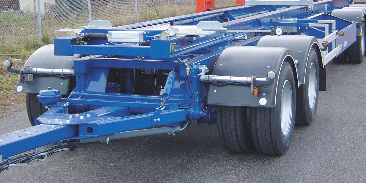 Good gloss and color retention