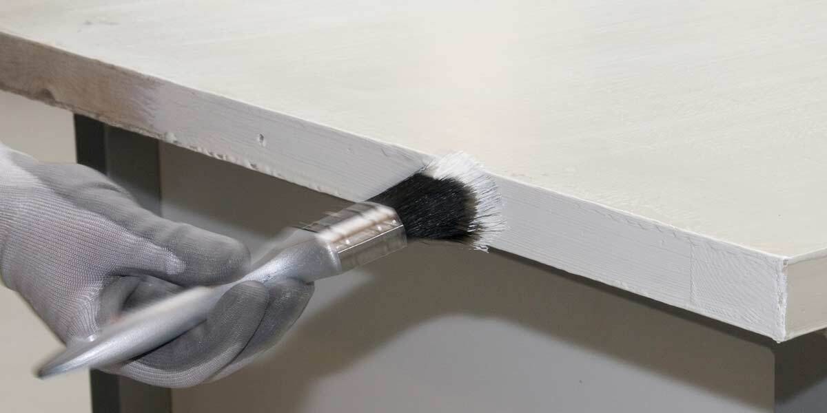 painting-wood-surface