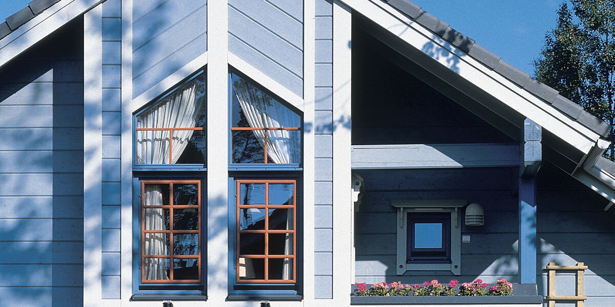 Ensure the most durable paint system by using Alcro and Beckers topcoats