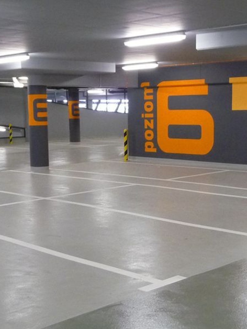 Solutions for concrete floors