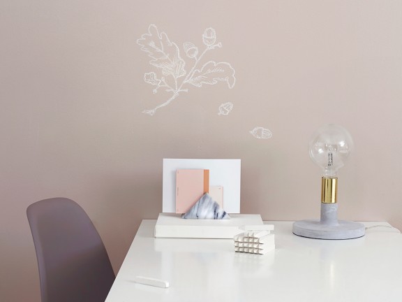 Express yourself with the blackboard paint