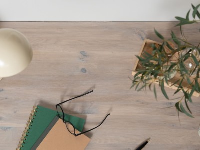 how to wax wooden furniture