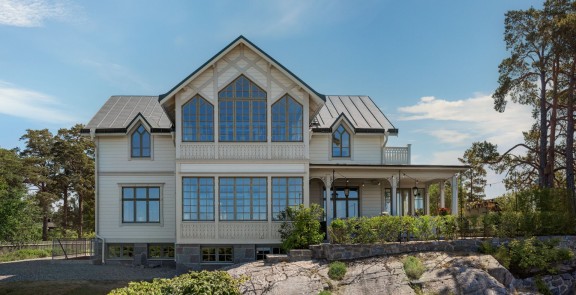 premium exterior wood paint features