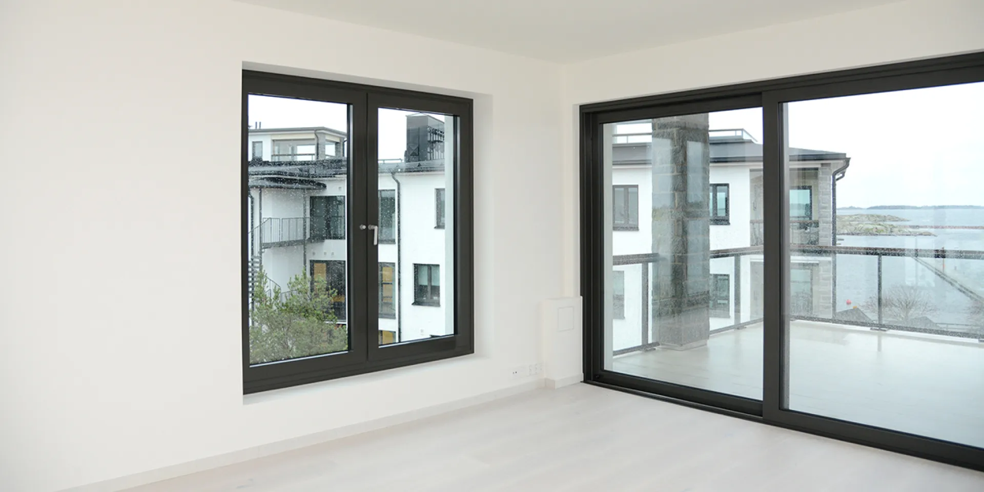 Hangon Regatta Suites - walls