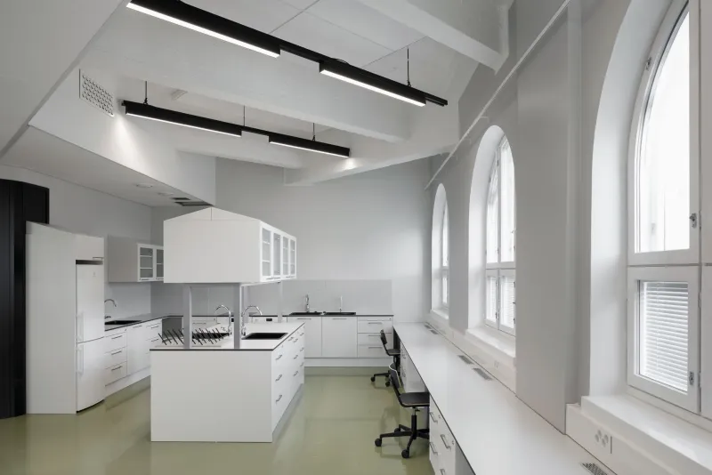 Cozy floor system for improved comfort and well-being